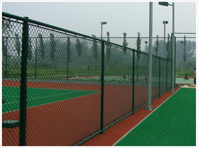 網(wǎng)球場圍網(wǎng)圖片2 網(wǎng)球場圍網(wǎng)圖片2