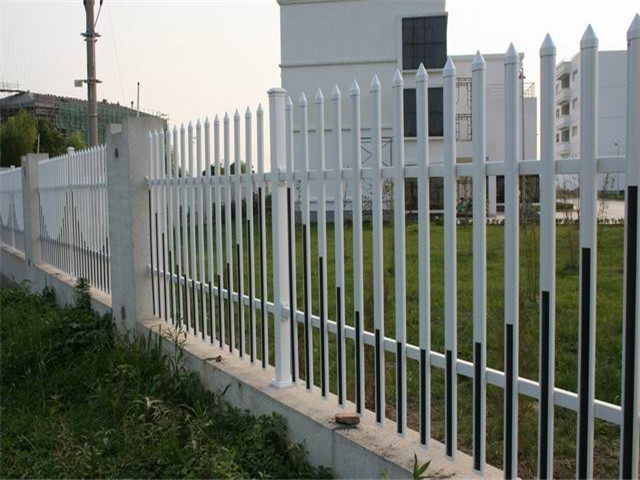 塑鋼護(hù)欄圖片4 塑鋼護(hù)欄圖片4