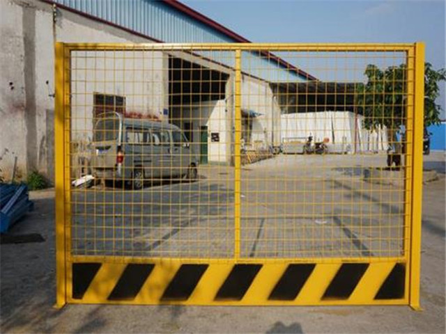 坑基護(hù)欄 坑基護(hù)欄